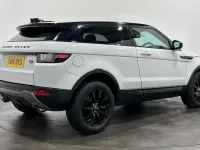 Used Land Rover Range Rover evoque SE 180 HP (132 kW) 2016 White Coupe
