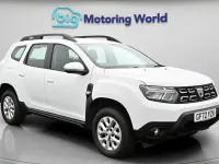 Used Dacia Duster Comfort 90 HP (66 kW) 2022 White SUV