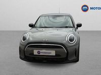 Begagnad Mini Cooper Classic 136 HK (100 kW) 2022 Grå Halvkombi