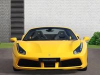 Used Ferrari 488 670 HP (492 kW) 2018 Yellow Cabriolet