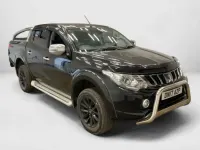 Used Mitsubishi L200 Warrior 2017 Black Pickup