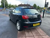 Usado Seat Ibiza 85 HP (62 kW) 2015 Preto Citadino