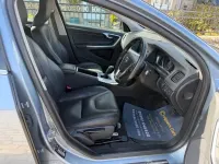 Used Volvo V60 SE 190 HP (139 kW) 2018 Blue Estate