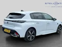Used Peugeot 308 GT 134 HP (98 kW) 2025 White Hatchback