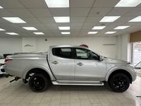 Used Mitsubishi L200 178 HP (130 kW) 2017 Silver Pickup