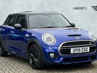 Usado Mini Cooper S Hatch 192 HP (141 kW) 2019 Azul Citadino