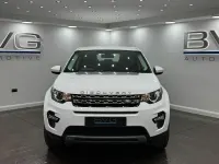 Used Land Rover Discovery 5 SE 2017 White SUV