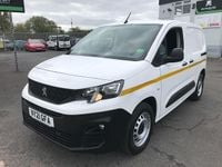 Used Peugeot Partner 100 HP (73 kW) 2021 White MPV