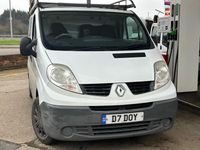 Used Renault Trafic 115 HP (84 kW) 2013 White MPV