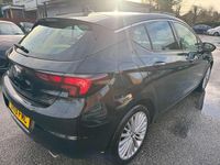 Used Vauxhall Astra Elite 200 HP (147 kW) 2019 Black Hatchback