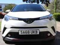 Usado Toyota C-HR 116 CV (85 kW) 2018 Blanco SUV