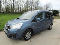 Used Peugeot Partner Active 75 HP (55 kW) 2019 Blue MPV