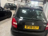 Used Skoda Fabia 80 HP (58 kW) 2008 Black Estate