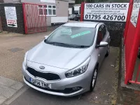 Begagnad Kia Ceed 98 HK (72 kW) 2014 Silver Halvkombi
