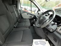 Used Renault Trafic 120 HP (88 kW) 2019 Silver MPV