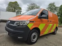 Second-hand VW Transporter Startline 150 CP (110 kW) 2021 Portocaliu Van