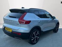 Used Volvo XC40 R-Design Pro 190 HP (139 kW) 2018 Silver  SUV