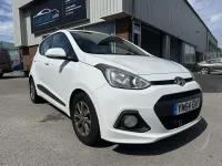 Used Hyundai i10 Premium 87 HP (63 kW) 2015 White Hatchback