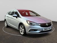 Used Vauxhall Astra SRi 150 HP (110 kW) 2017 Silver Hatchback