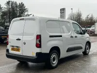 Used Vauxhall Combo 100 HP (73 kW) 2023 White MPV