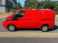 Used Ford Transit Custom Limited 130 HP (95 kW) 2021 Red Van