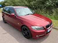 Used BMW 318 Exclusive 2011 Red Estate