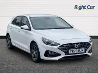 Used Hyundai i30 SE 120 HP (88 kW) 2023 White Hatchback