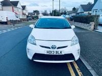 Used Toyota Prius 122 HP (89 kW) 2016 White Hatchback