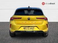 Second-hand Vauxhall Astra GS Line 130 CP (95 kW) 2022 Galben Hatchback
