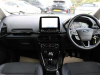 Usado Ford Ecosport Titanium 125 HP (91 kW) 2021 Prateado SUV