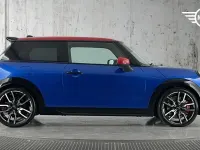 New Mini John Cooper Works Hatch 228 HP (167 kW) 2025 Blue Hatchback