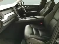Usado Volvo XC60 Momentum 190 HP (139 kW) 2018 Preto SUV