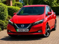 Used Nissan Leaf N-Connecta 110 kW (150 HP) 2018 Red Hatchback