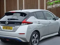 Used Nissan Leaf Tekna 110 kW (150 HP) 2018 Silver Hatchback