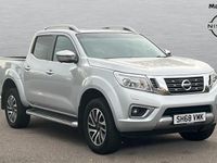 Used Nissan Navara Tekna 188 HP (138 kW) 2018 Silver Pickup