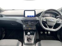 Used Ford Focus ST-Line X 125 HP (91 kW) 2020 Red Hatchback