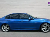 Begagnad BMW 330e M Sport 252 HK (185 kW) 2016 Blå