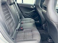 Used Mercedes CLA180 Shooting Brake 122 HP (89 kW) 2018 Silver Estate