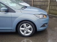 Used Ford Focus Zetec 99 HP (72 kW) 2009 Blue Hatchback