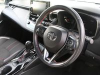 Used Toyota Corolla Sport 120 HP (88 kW) 2020 White Hatchback