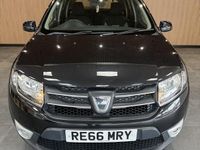 Used Dacia Sandero Lauréate 90 HP (66 kW) 2016 Black Hatchback
