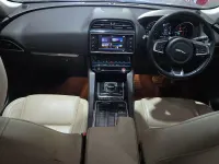 Used Jaguar F-Pace Prestige 180 HP (132 kW) 2017 Green SUV