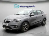 Gebraucht Renault Arkana Evolution 145 PS (106 kW) 2023 Grau SUV