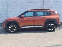 Used Kia EV3 Air 147 kW (201 HP) 2024 Orange SUV