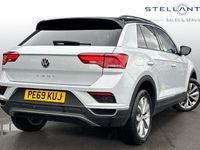 Used VW T-Roc Design 116 HP (85 kW) 2019 Blue SUV