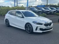 Usado BMW 118 M Sport 134 CV (98 kW) 2024 Blanco Utilitario