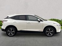 Used Nissan Qashqai N-Connecta 190 HP (139 kW) 2022 White SUV