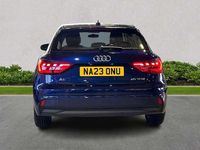 Używany Audi A1 Design 94 KM (69 kW) 2023 Niebieski SUV