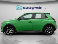 Used Renault R5 Evolution 88 kW (120 HP) 2025 Hatchback