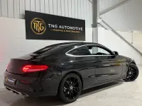Usado Mercedes C220 AMG line 194 CV (142 kW) 2018 Negro Coupe